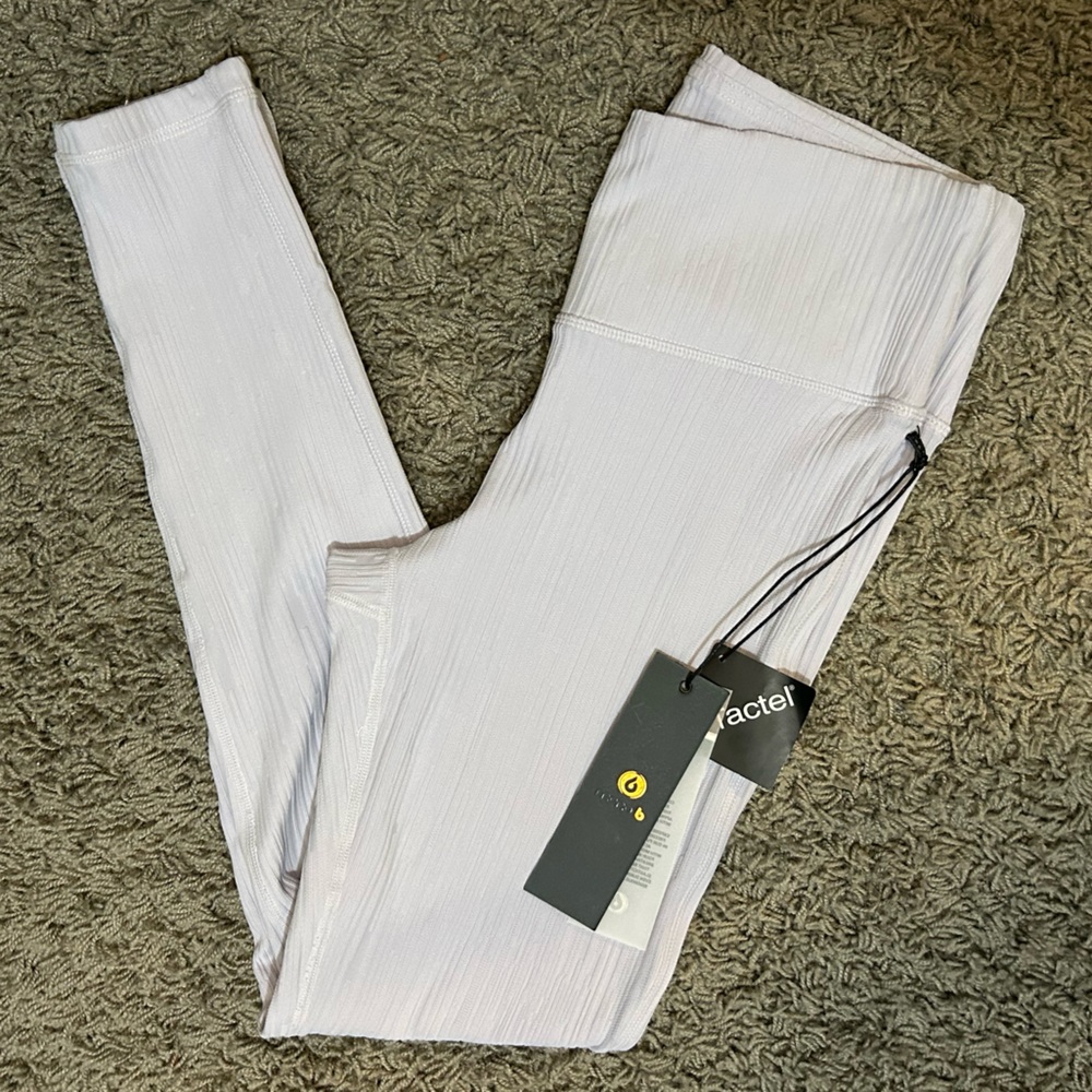 Mono B Light Lavender Textured High-Rise Leggings